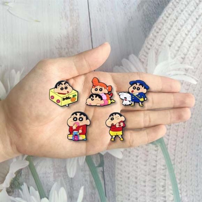 핫 크레용 신짱 만화 신발 꽃 귀여운 학생 커플 DIY - Anime Cosplay For Couples 리뷰 및 가격